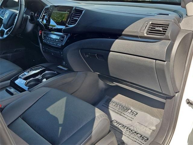 used 2021 Honda Pilot car, priced at $26,000