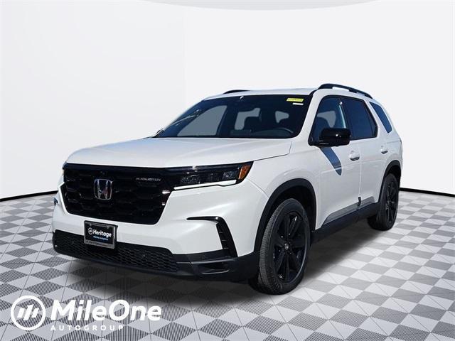 new 2025 Honda Pilot car, priced at $52,892