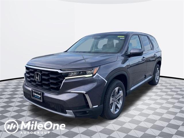 new 2025 Honda Pilot car, priced at $44,168