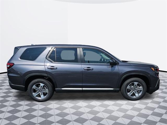 new 2025 Honda Pilot car, priced at $44,468