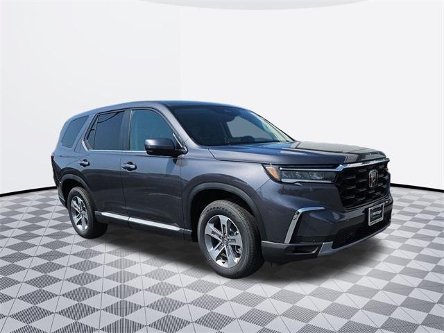 new 2025 Honda Pilot car, priced at $44,468