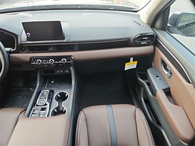 new 2025 Honda Pilot car, priced at $51,377