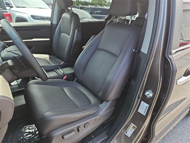 used 2023 Honda Odyssey car, priced at $36,500