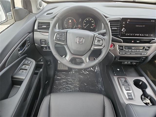 new 2025 Honda Ridgeline car, priced at $40,692