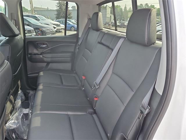 new 2025 Honda Ridgeline car, priced at $40,692