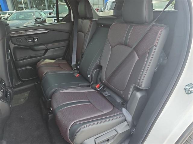 new 2025 Honda Pilot car, priced at $52,181