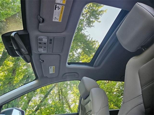 used 2022 Honda CR-V car, priced at $27,000