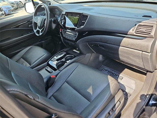 used 2022 Honda Pilot car, priced at $32,500
