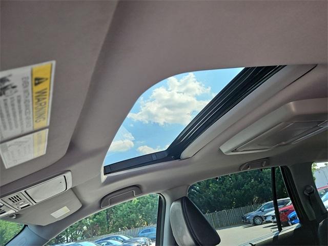 used 2022 Honda Pilot car, priced at $32,500