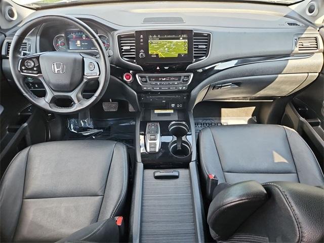 used 2022 Honda Pilot car, priced at $32,500
