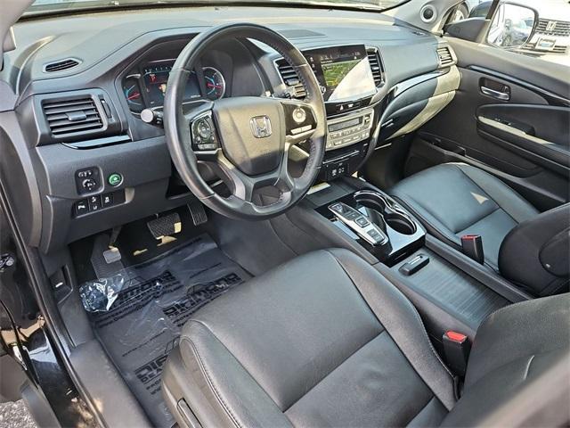 used 2022 Honda Pilot car, priced at $32,500