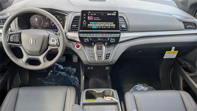 new 2026 Honda Odyssey car, priced at $43,095