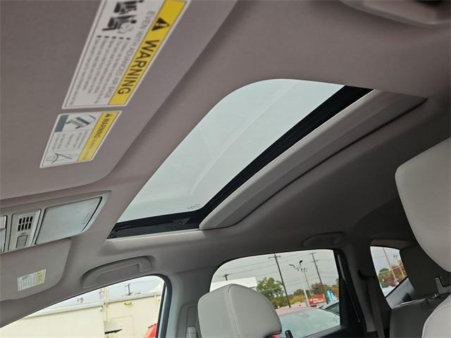 used 2021 Honda CR-V car, priced at $26,000