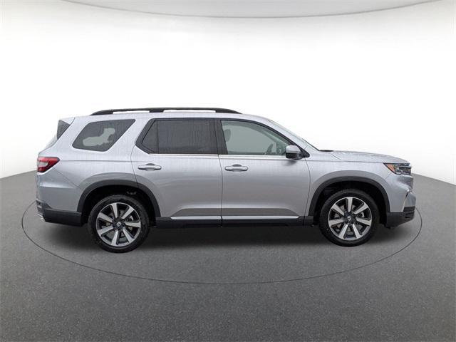 new 2025 Honda Pilot car, priced at $48,018