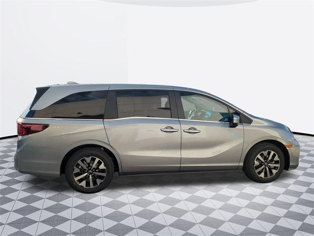 new 2026 Honda Odyssey car, priced at $44,290