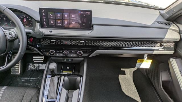 new 2025 Honda Accord Hybrid car, priced at $33,223