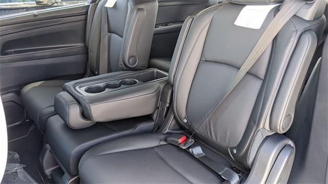 new 2026 Honda Odyssey car, priced at $42,683