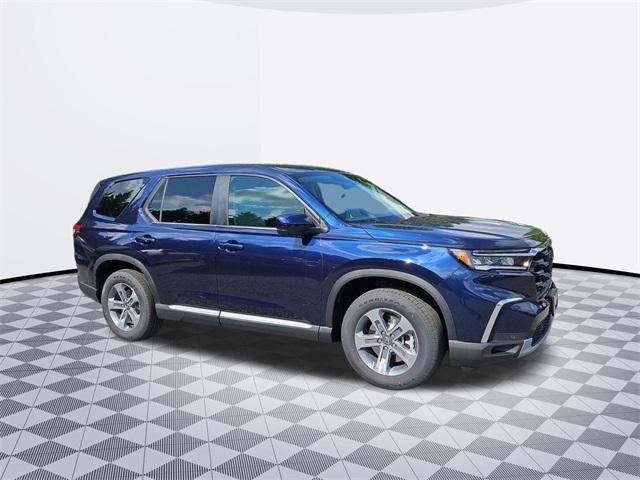 new 2025 Honda Pilot car, priced at $44,423