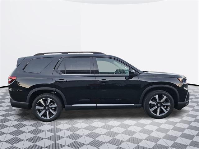 new 2025 Honda Pilot car, priced at $47,276