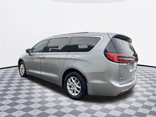 used 2021 Chrysler Pacifica car, priced at $22,800
