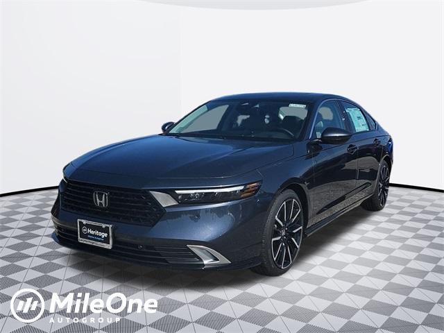 new 2025 Honda Accord Hybrid car, priced at $37,620