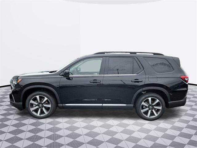 new 2025 Honda Pilot car, priced at $51,377