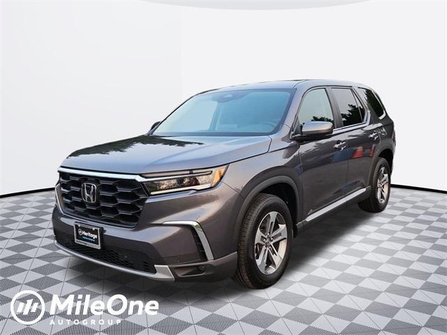 used 2023 Honda Pilot car, priced at $37,500