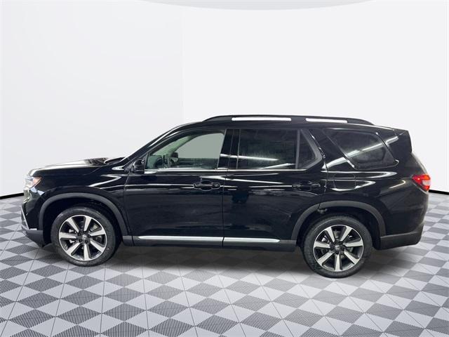 new 2025 Honda Pilot car, priced at $47,176