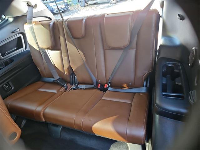 used 2023 Subaru Ascent car, priced at $33,400