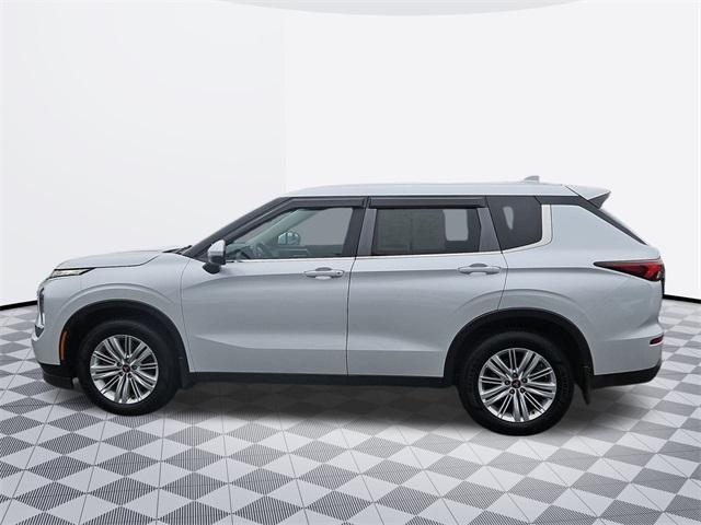 used 2024 Mitsubishi Outlander car, priced at $22,000