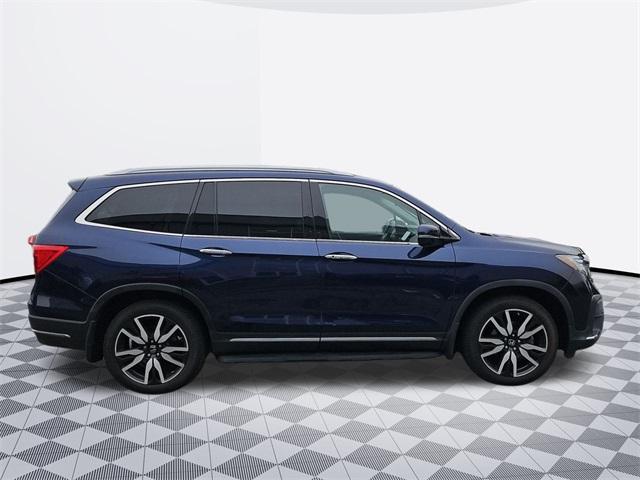 used 2022 Honda Pilot car, priced at $28,400