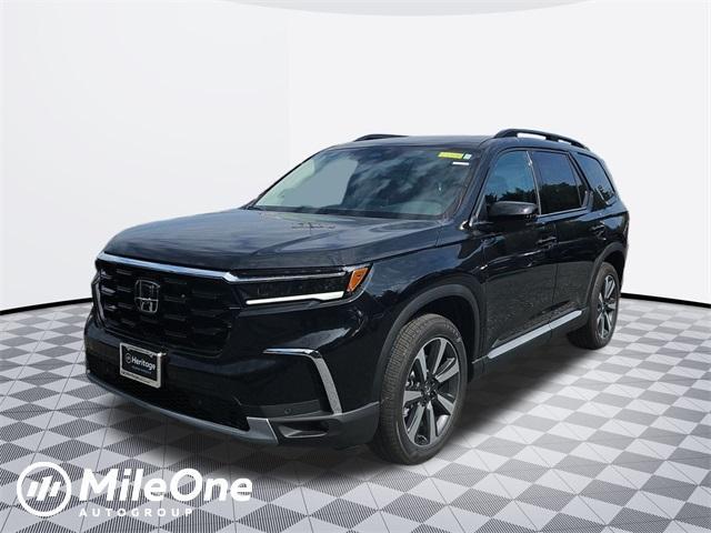 new 2025 Honda Pilot car, priced at $47,276