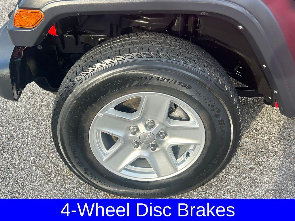 used 2023 Jeep Gladiator car, priced at $23,698