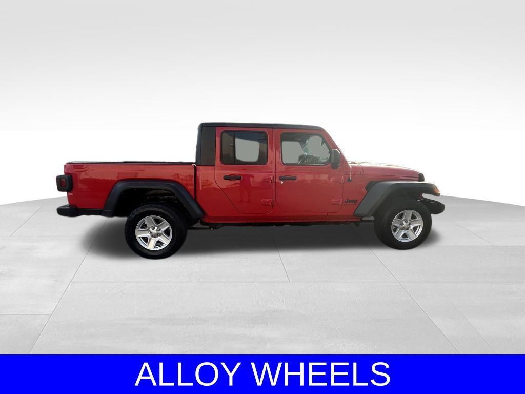 used 2023 Jeep Gladiator car, priced at $23,698