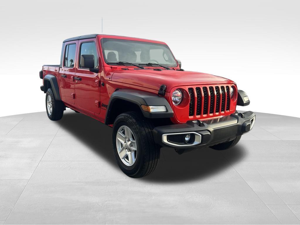 used 2023 Jeep Gladiator car, priced at $23,698