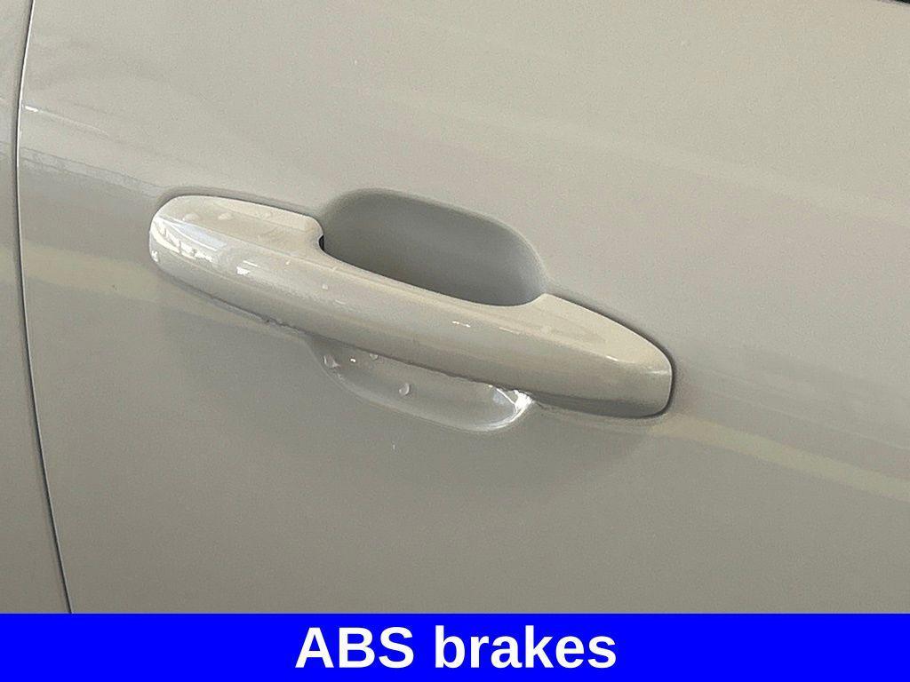 used 2022 Ford Escape car, priced at $20,282