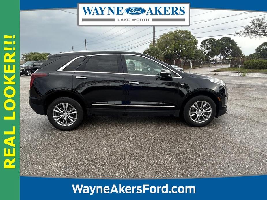 used 2022 Cadillac XT5 car, priced at $26,304