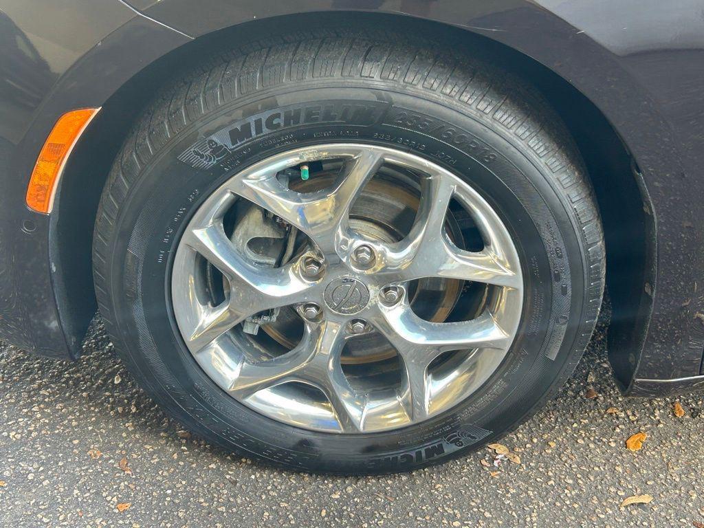 used 2017 Chrysler Pacifica car, priced at $13,871