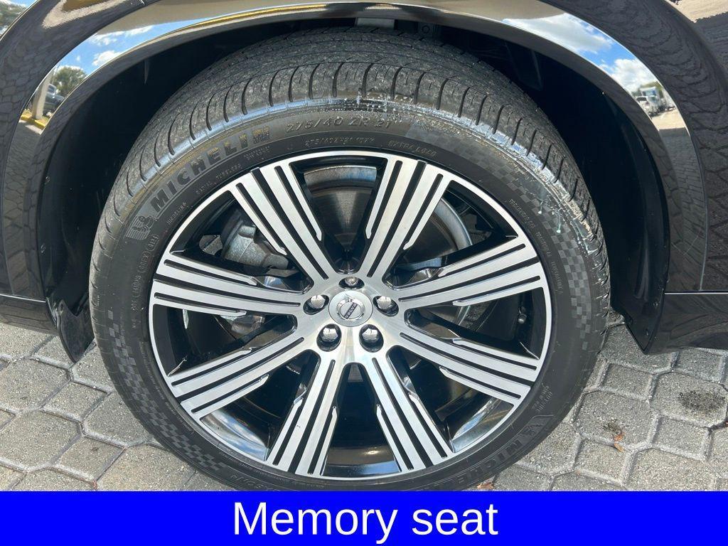 used 2020 Volvo XC90 car, priced at $24,911