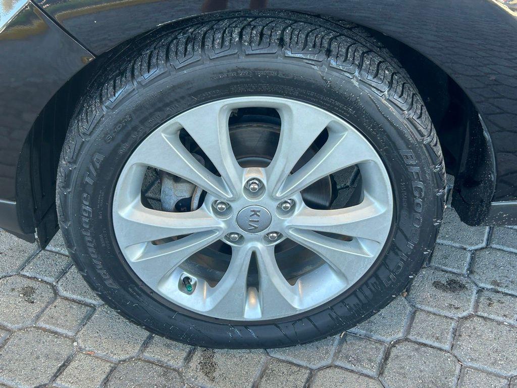 used 2016 Kia Soul car, priced at $8,859