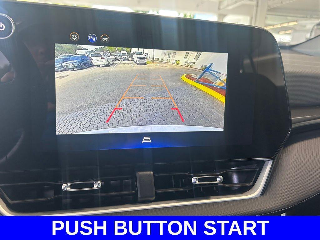 used 2025 Chevrolet Equinox car, priced at $25,482