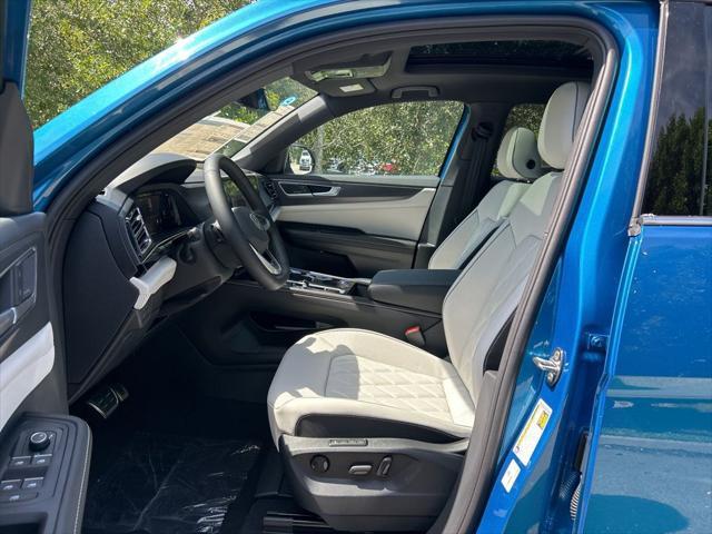 new 2024 Volkswagen Atlas Cross Sport car