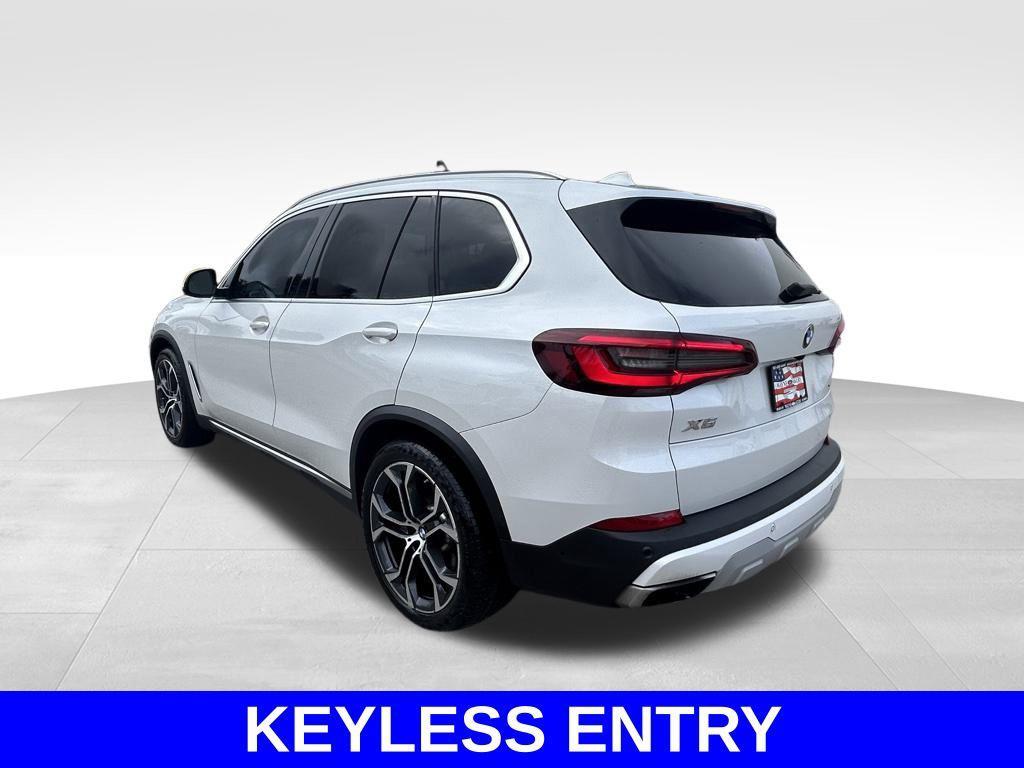used 2021 BMW X5 car, priced at $22,447