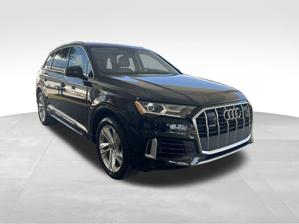 used 2023 Audi Q7 car, priced at $36,209