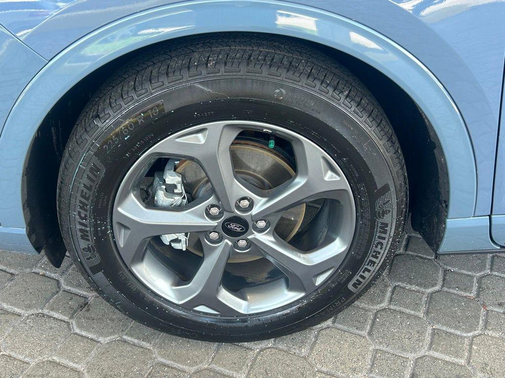 used 2024 Ford Escape car, priced at $21,616