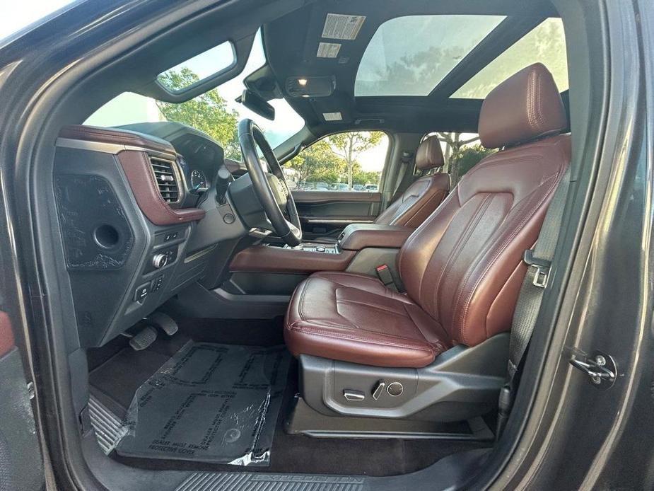 used 2022 Ford Expedition car, priced at $43,222