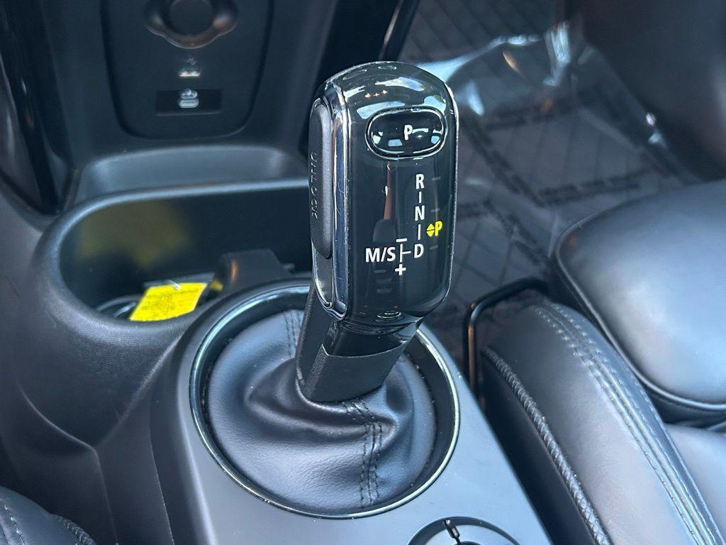 used 2023 MINI Hardtop car, priced at $21,916