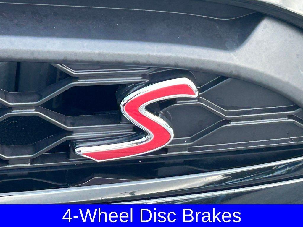 used 2023 MINI Hardtop car, priced at $20,320