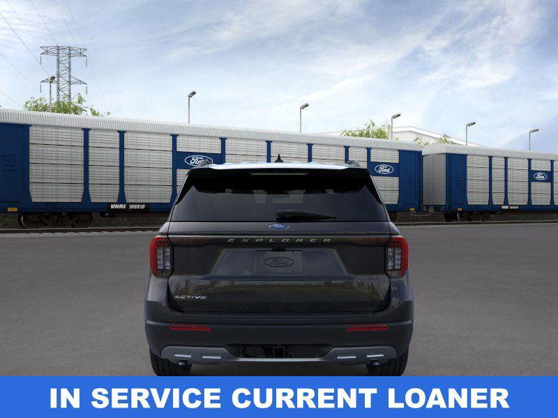 new 2025 Ford Explorer car, priced at $40,370