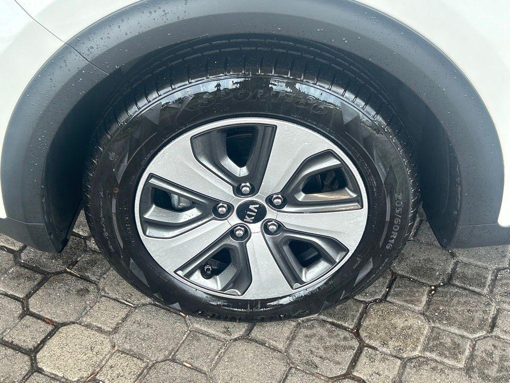 used 2019 Kia Niro car, priced at $9,996